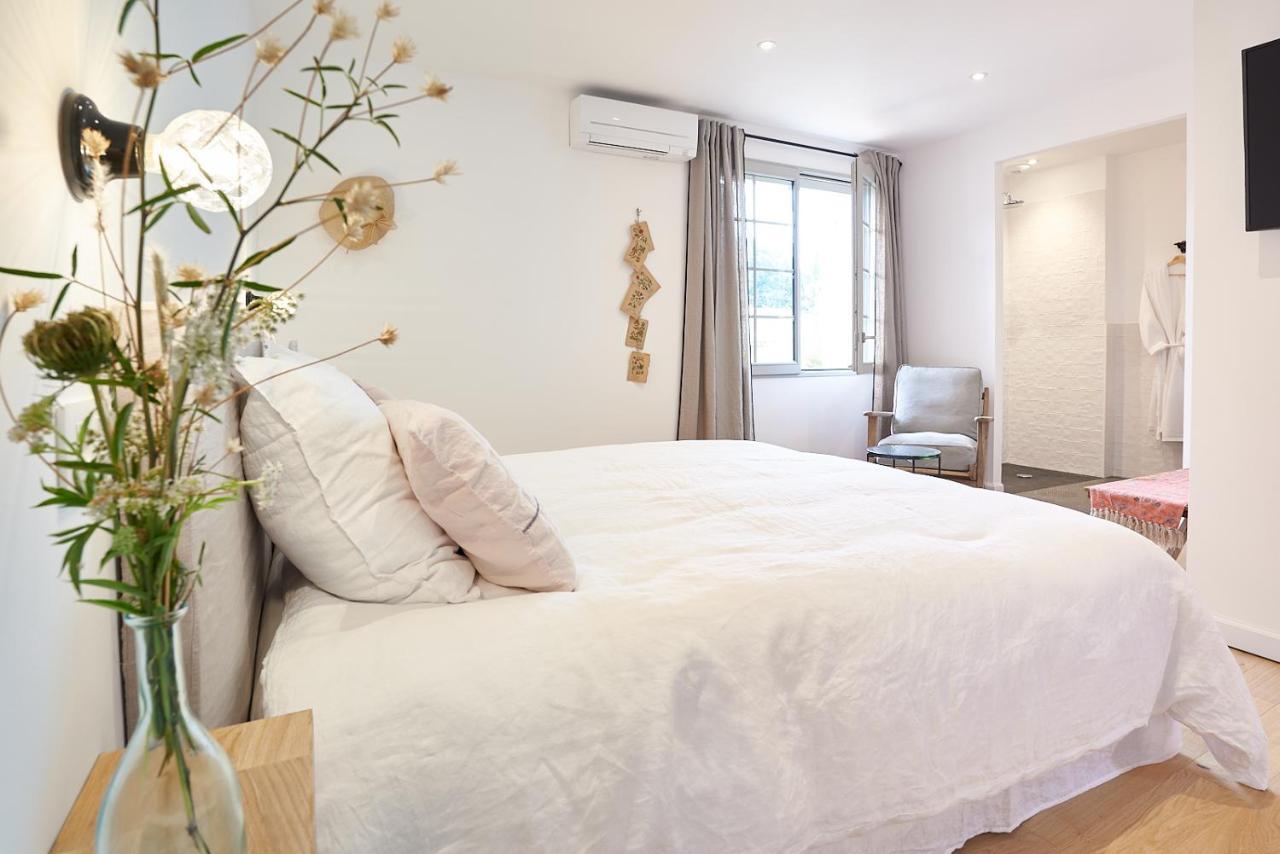 Maison 1634 - Climatisation, Piscine, Parking, Centre Ville, Petit-Dejeuner Compris 佩兹纳斯 外观 照片