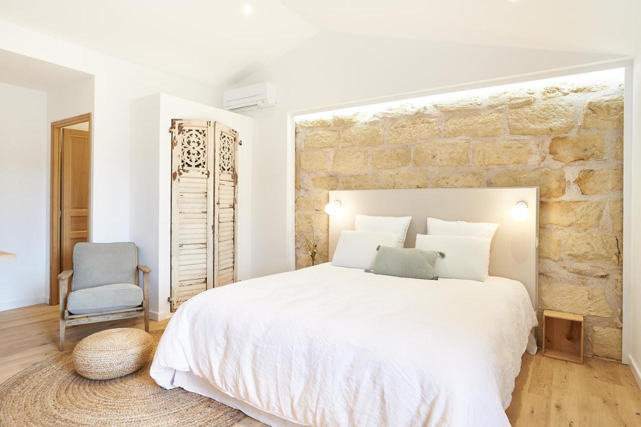 Maison 1634 - Climatisation, Piscine, Parking, Centre Ville, Petit-Dejeuner Compris 佩兹纳斯 外观 照片